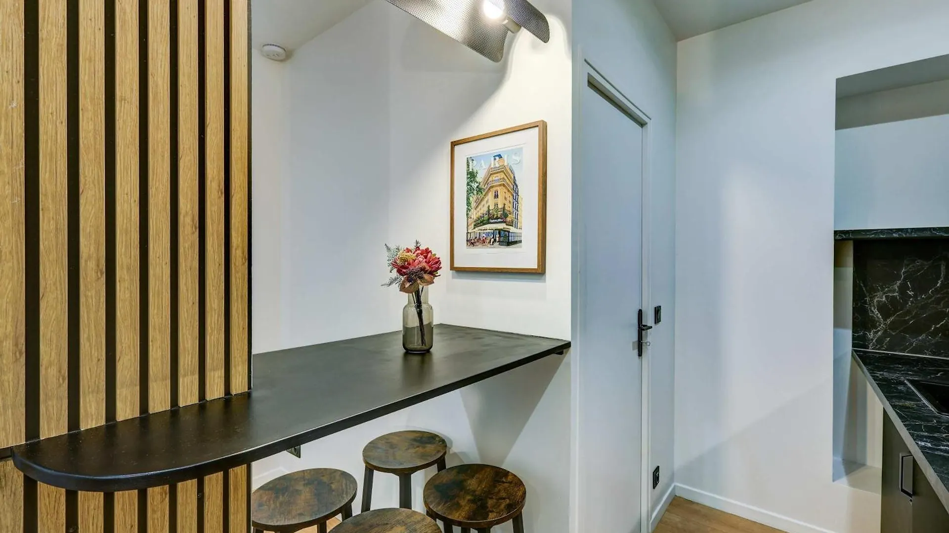Cozy And Modern Next To Sacre-Coeur Apartment Paris France